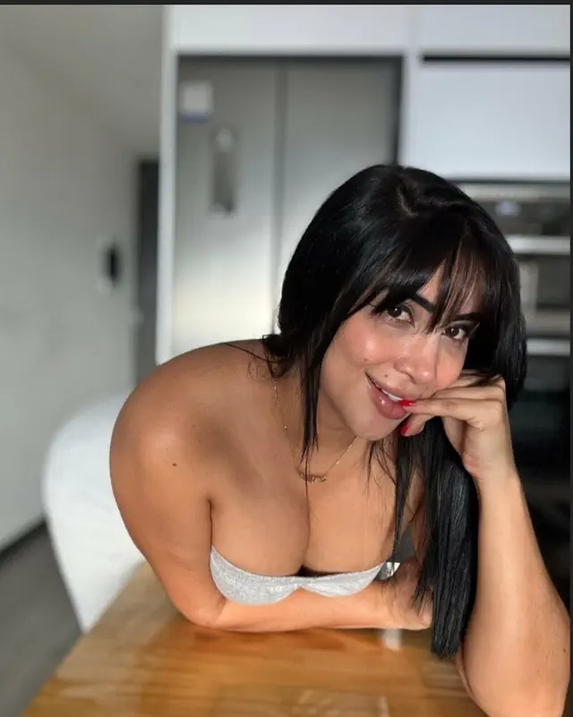 escort-media-3a6fa3d1-b817-42c6-a3c7-0d8c7b38b866