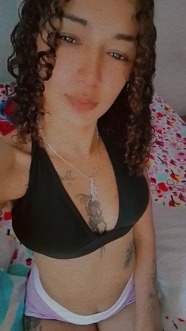 escort-media-3afbec67-528a-40cb-acfe-3348d54e1813