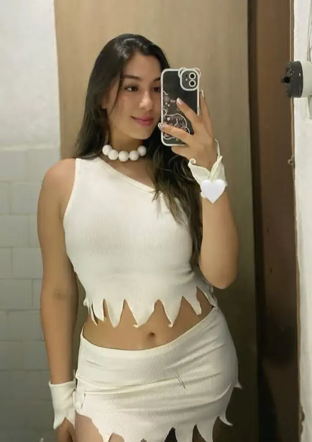 escort-media-3b88027d-e112-44b5-b53d-7e2f7bfaf6d8