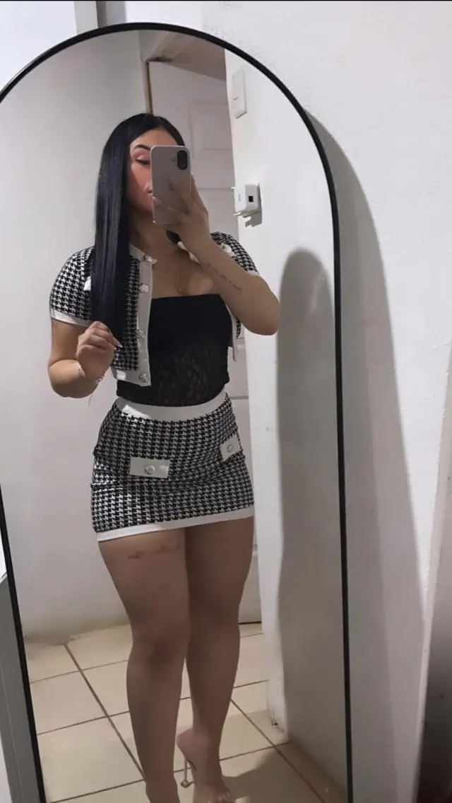 escort-media-3b9437fe-2446-424f-90f6-16c30e7c617c