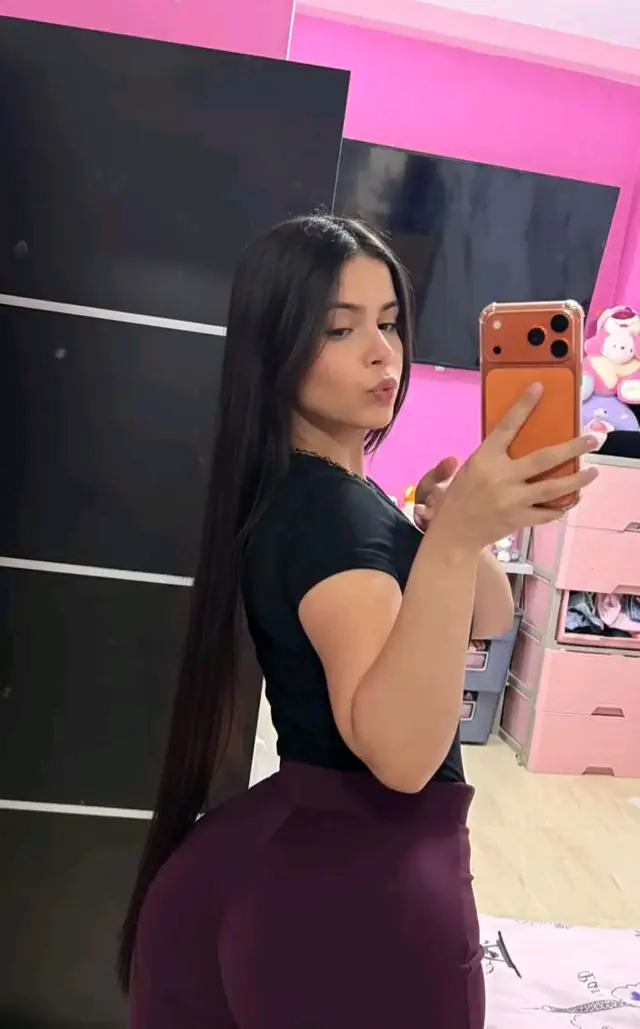 escort-media-3be3ed2b-a39c-4c74-a173-fcce236f66a3