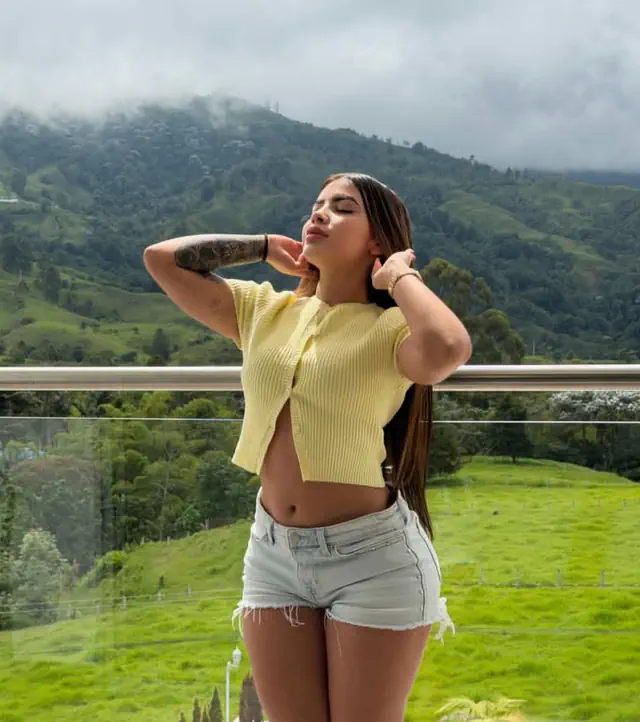 escort-media-3ca8cdf4-0df5-4bad-b053-c429e87eb9a0