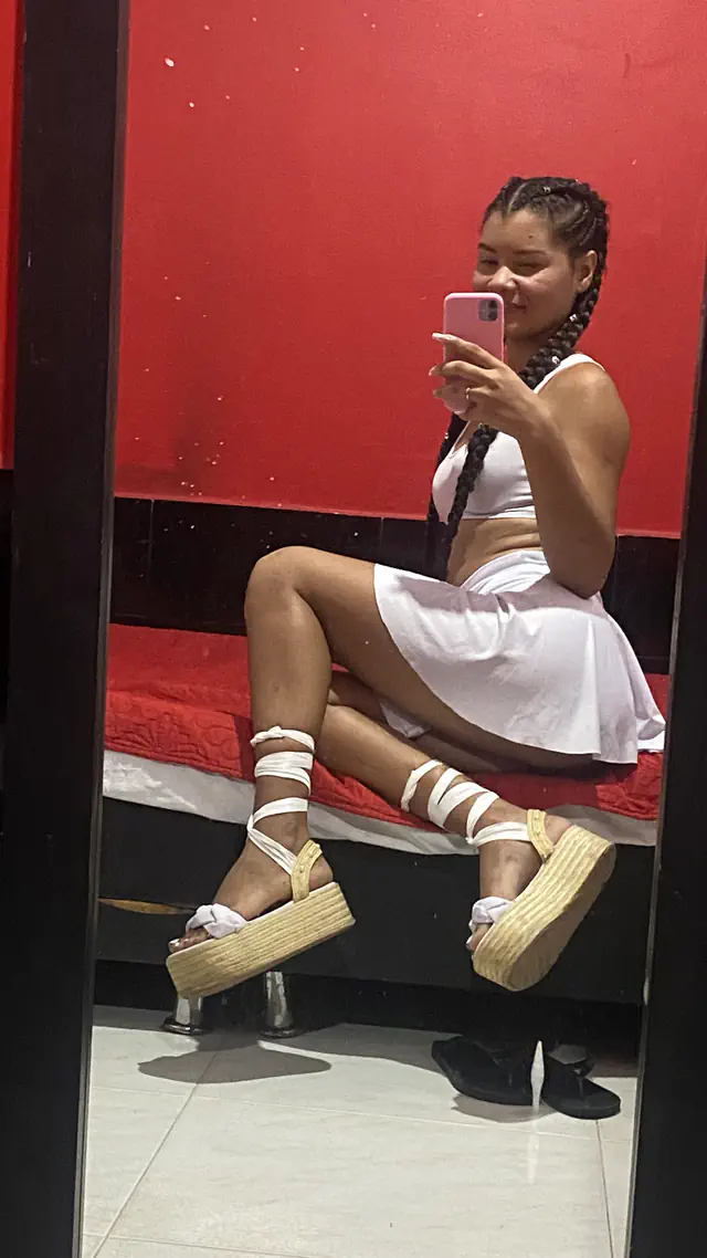 escort-media-3d26abee-3d29-4b61-81f3-70cfba999292