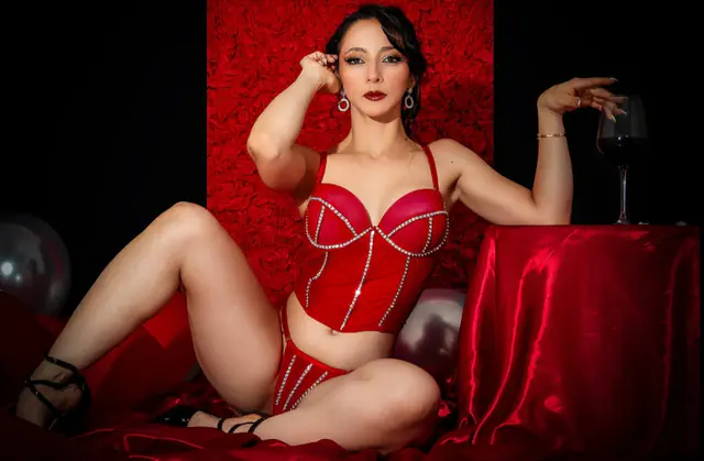 escort-media-3f1c84d1-8cb0-4bcc-aa20-1c493e6a9289
