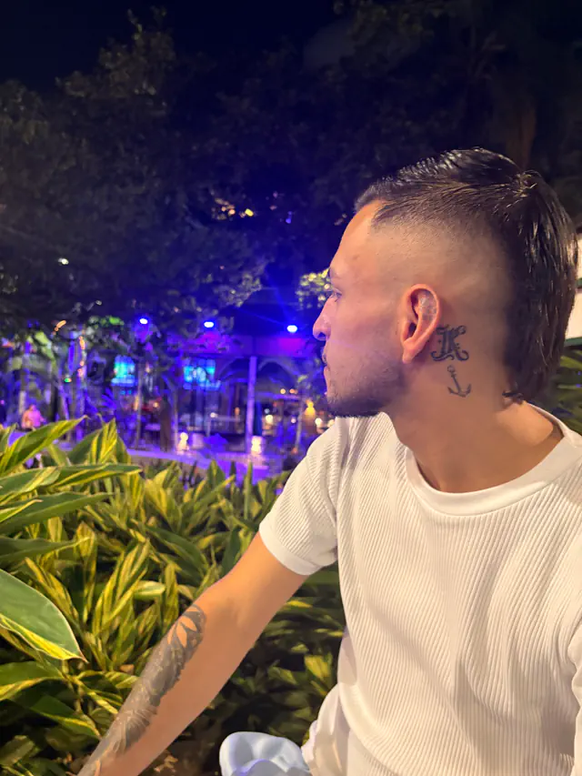 escort-media-3ff45f11-e331-4d0f-bf5f-032f345ce6c0