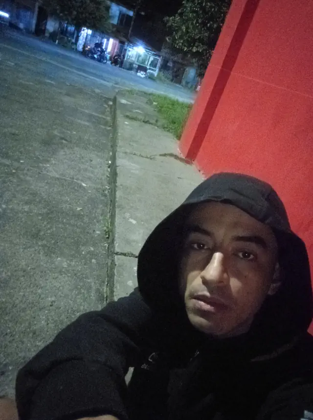 escort-media-4042bad0-1567-46de-b538-fe796a4fe821