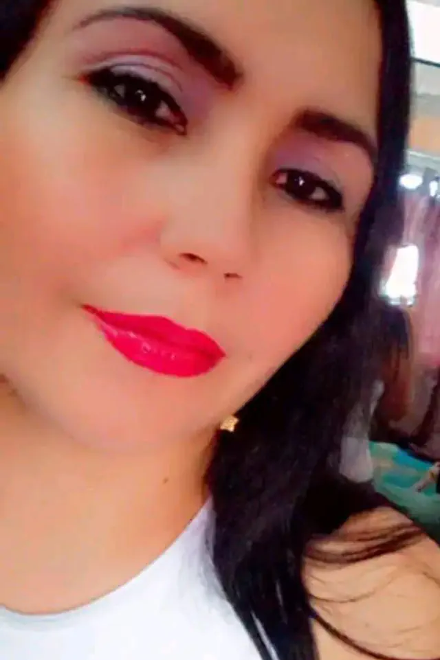 escort-media-40a8da8c-1428-4df7-a9ee-9374d8de11bd