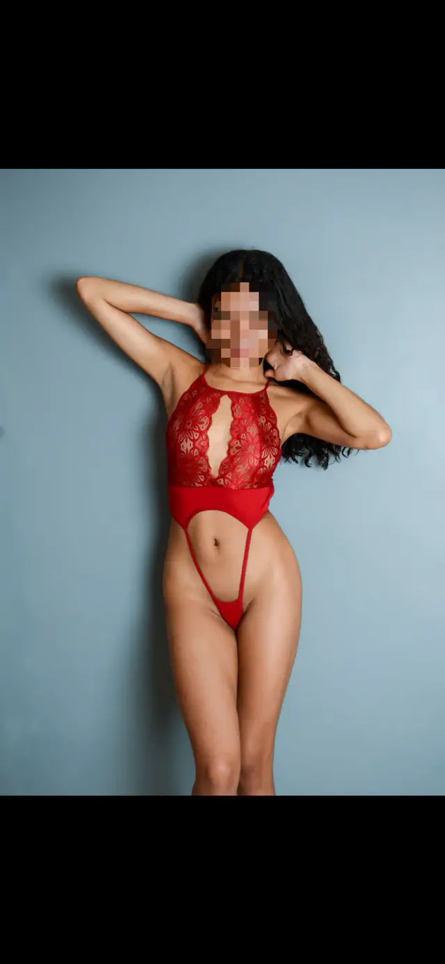 escort-media-40fd4f39-613d-46ea-ad4c-9c03728b298a