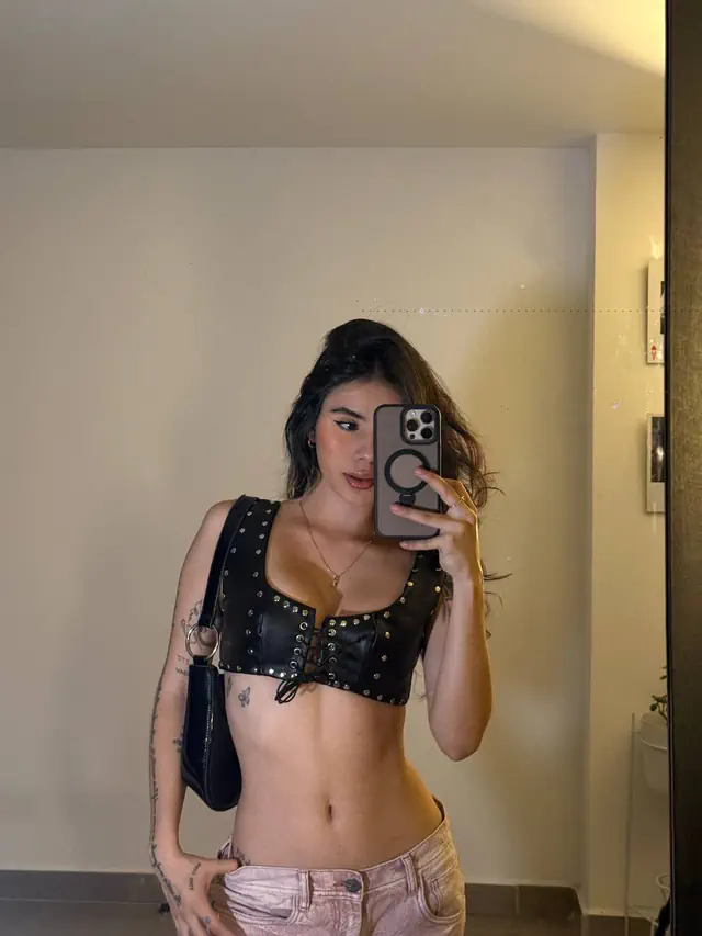 escort-media-412f45e1-f969-4d18-9d72-c8f29af60b13