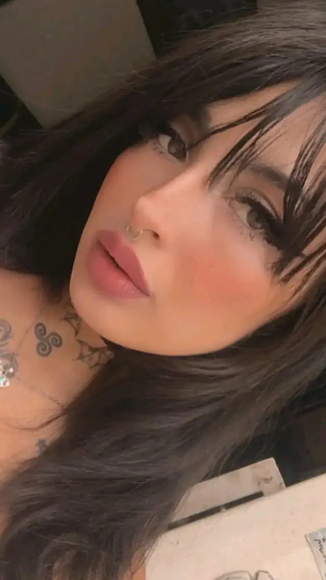 escort-media-41c63ab6-da5f-4635-bdea-bdc18affe33b