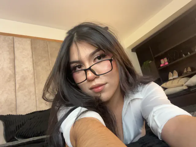 escort-media-41ebd5ba-66e8-40b9-b3e4-55bfa1e10589