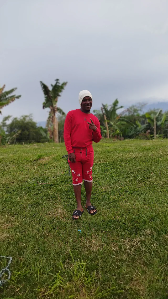 escort-media-4260f02c-3216-450a-b900-d16c0ade25cd