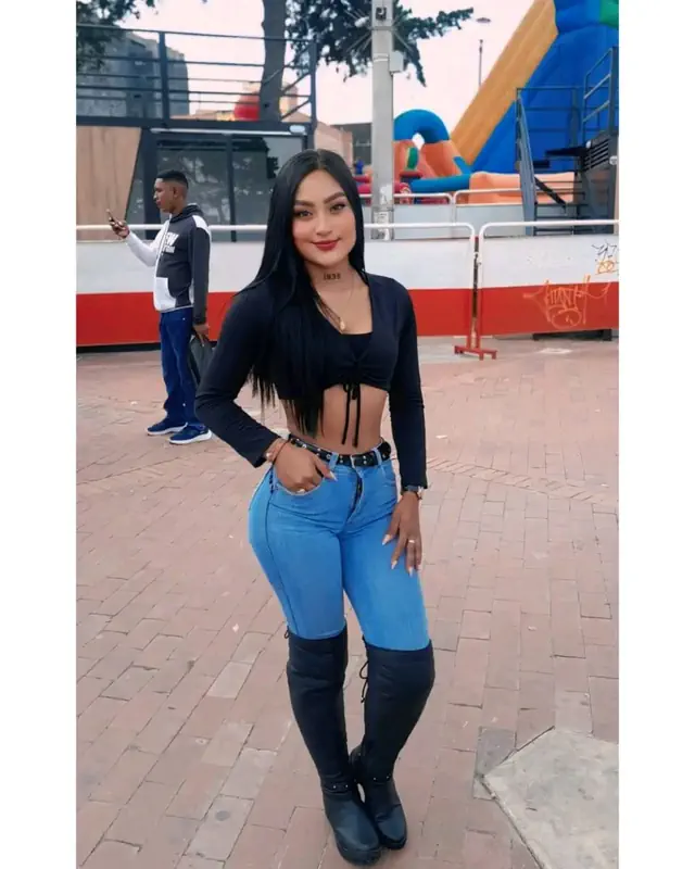 escort-media-42de010e-f03a-4772-a06b-6c69ad36ced9