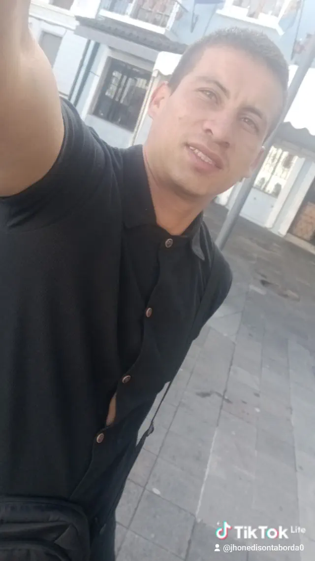 escort-media-42f47a08-b641-427f-96be-33ceefeccb22