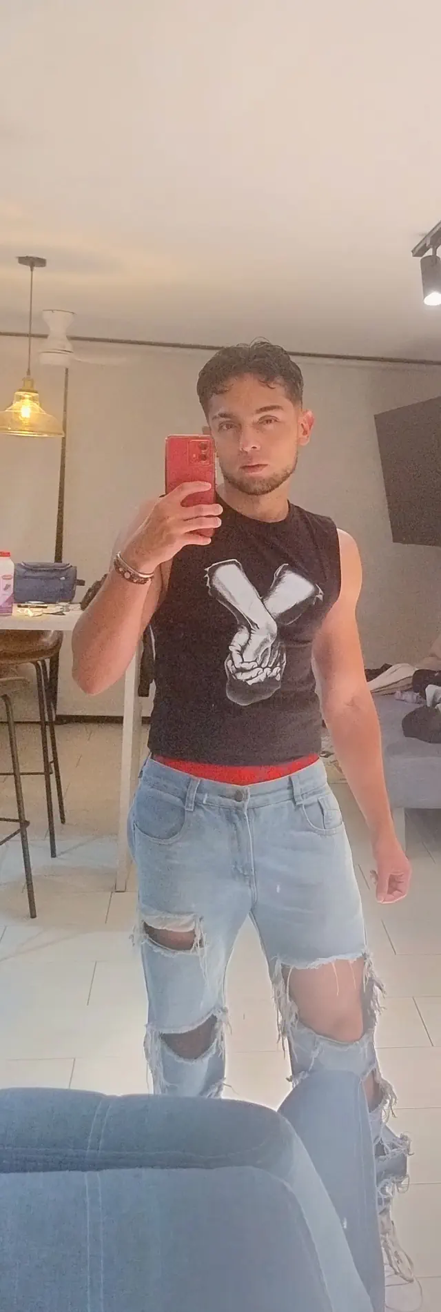 escort-media-43963356-2adb-451c-b48c-b5e1c642d24b