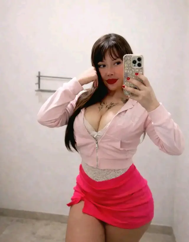 escort-media-43a6c294-6671-4f7b-866c-2052a0c2c63b