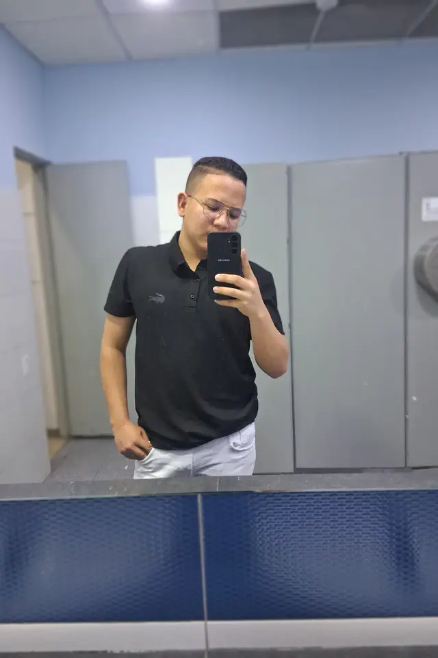 escort-media-43f64e15-5f64-4496-8b84-a231fd22f26a