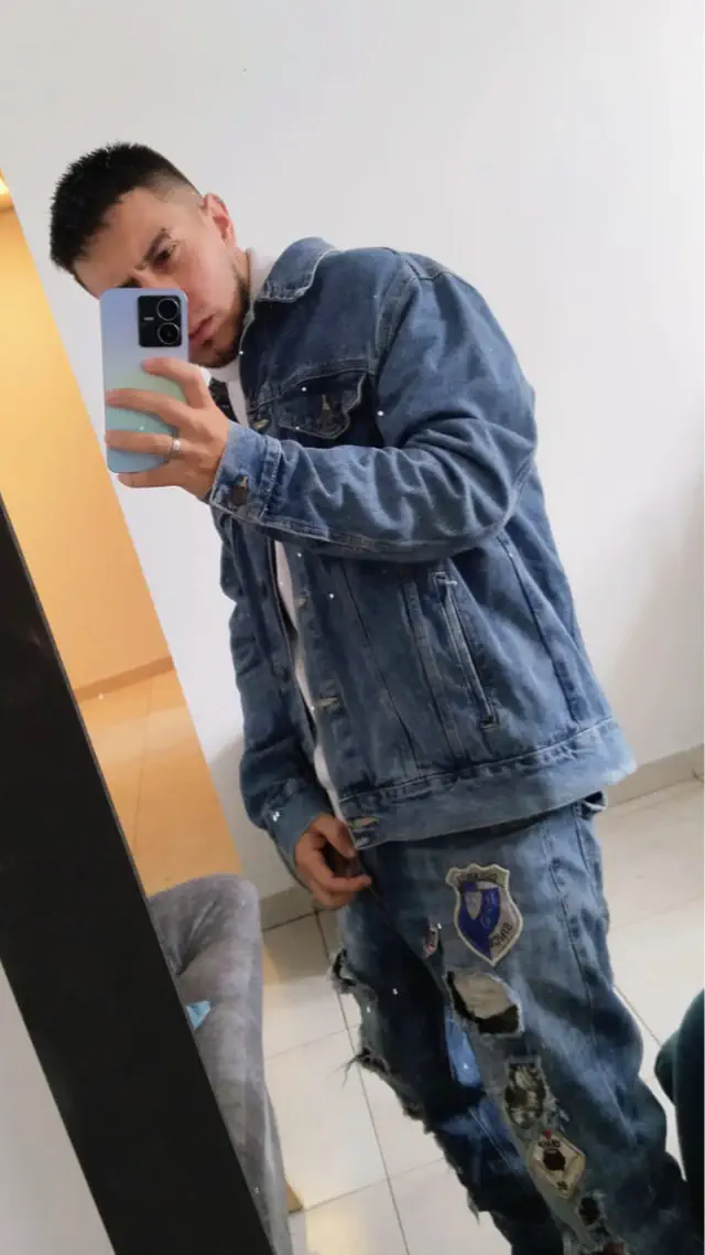 escort-media-440b5737-e1d9-4cc6-a814-51a0d070228f