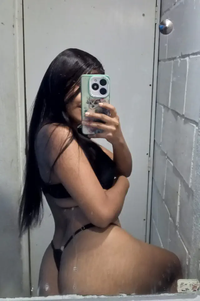 escort-media-44d0437a-89d6-42de-8bb1-80916bb95532