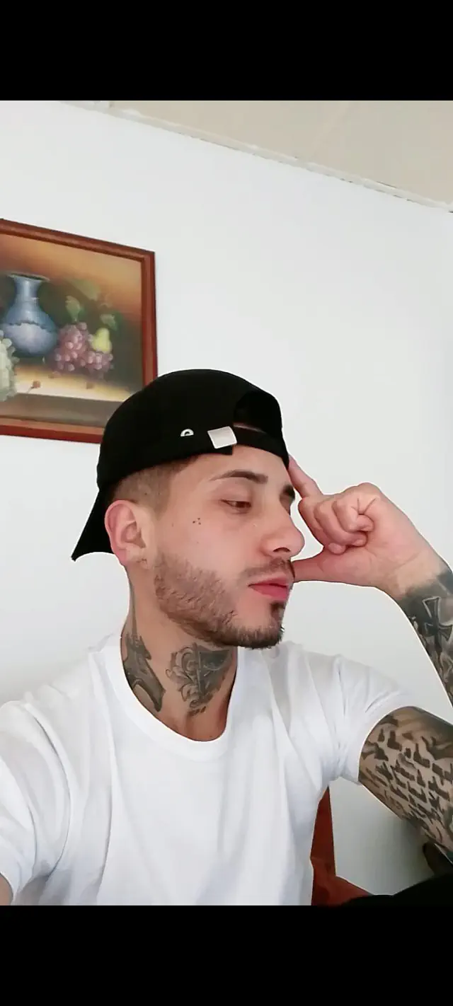 escort-media-452f7c53-76a9-4d0d-a9a9-94193fdcb272