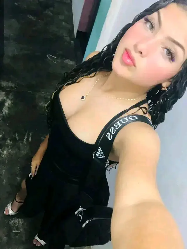 escort-media-459f67e8-18fd-47a4-8146-47516633f146