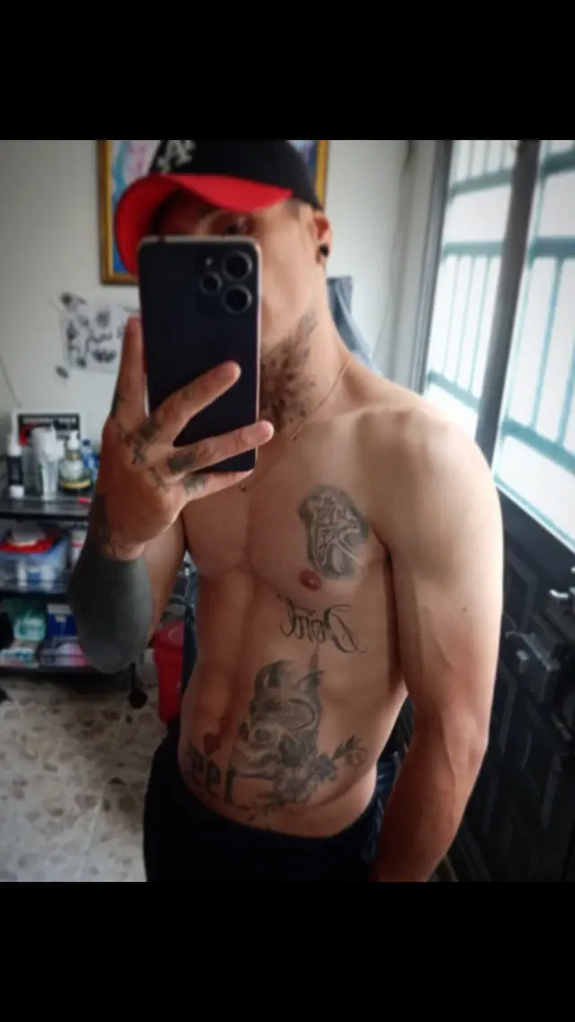 escort-media-45d5f06c-de38-4fb1-a34d-3e05b4bfcb33