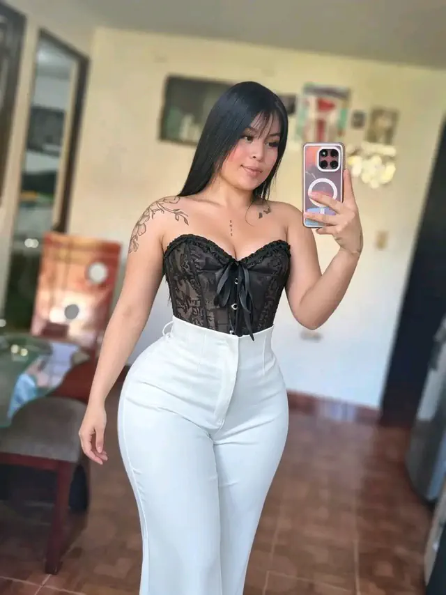 escort-media-45f2f4d8-7022-457c-80a1-e1c34b2f5ceb
