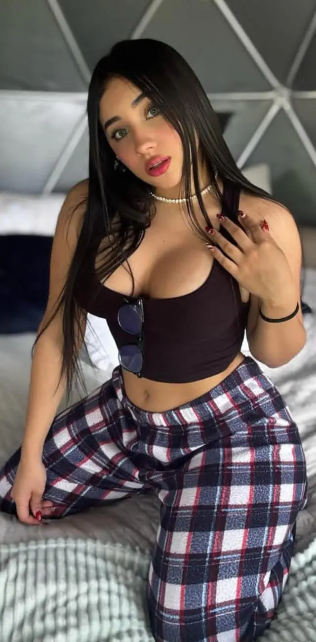 escort-media-46165560-2996-400d-91e9-fd017ad70577
