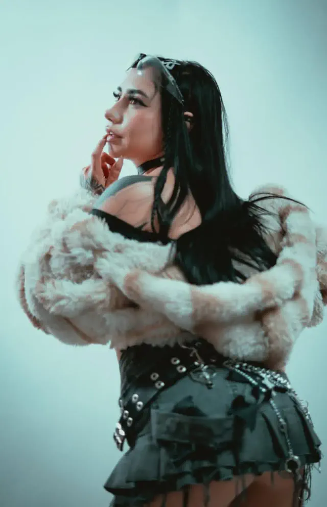 escort-media-4646ca36-4a58-47ad-8012-5e06d760a8cb