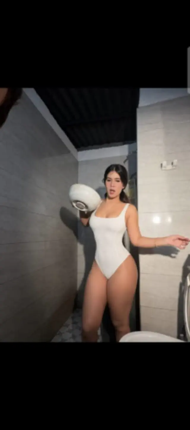 escort-media-46e183e6-e0f1-46cf-9128-adc688ef643c