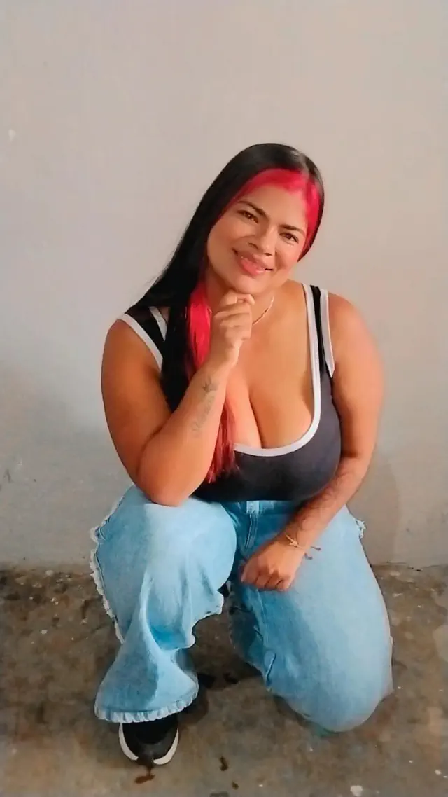 escort-media-4747f7cd-ff31-4ded-bfa4-15ae20307986