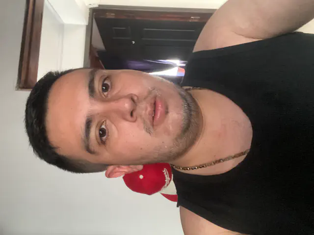 escort-media-47b59789-a12d-4f42-949b-6a71ee31cdfb