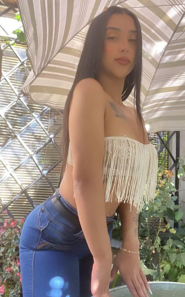 escort-media-484c0567-ffc2-4fc1-877d-7a40b7679300