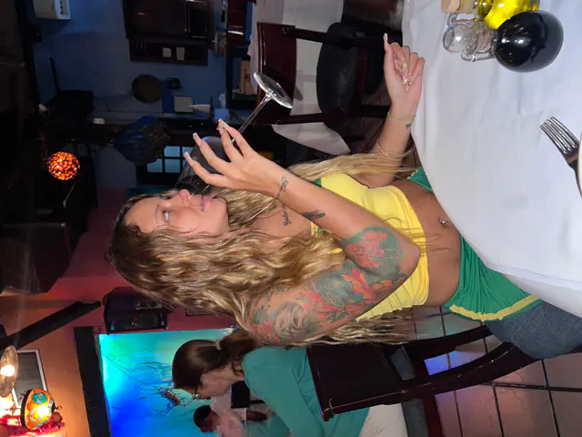 escort-media-48b7c1d8-f427-414b-b3bf-a4d51404ef69