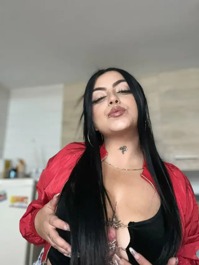 escort-media-48ba37bd-b2f4-47ff-949a-e90ad01b3da1