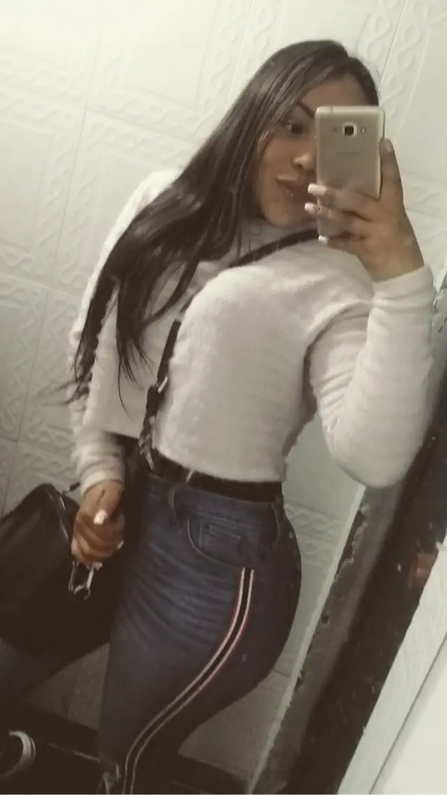 escort-media-490ec55a-da04-4983-8203-299bb7620541