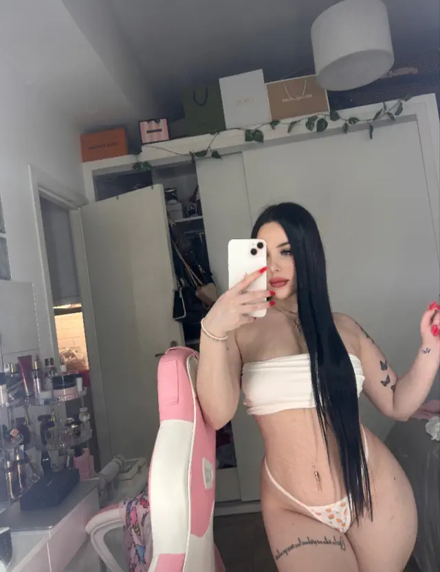 escort-media-49b17636-fd0d-4b4b-8d69-b8088a64dcd0