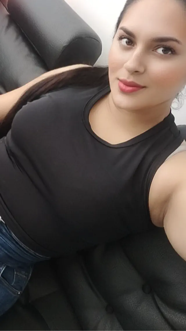 escort-media-4a32ff5c-b648-482e-907c-658317c92adc