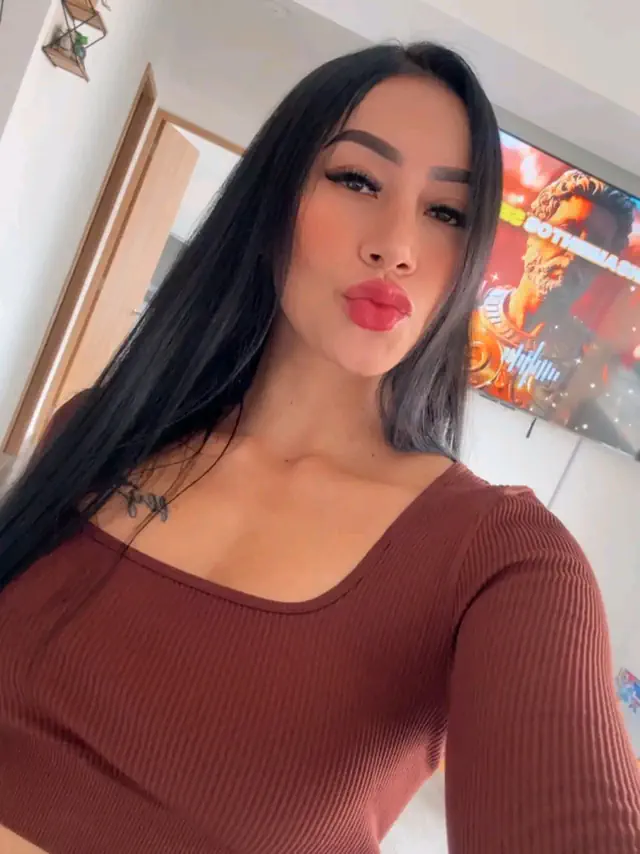 escort-media-4a76b302-a3d3-4048-8707-5108eb0ede6c