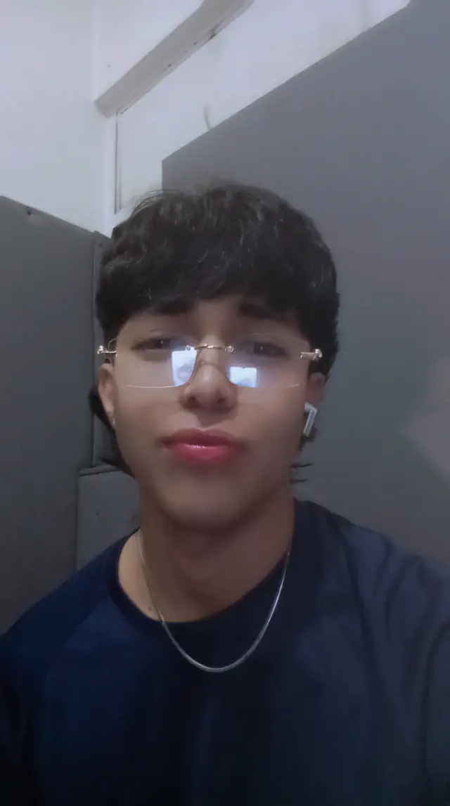 escort-media-4ae108c0-fc6b-44c4-8aac-f5e35e843771