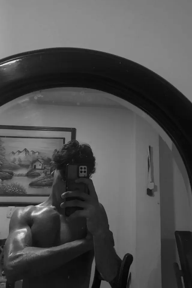 escort-media-4afb88b3-6fba-4d36-8fe4-3be8b9561030