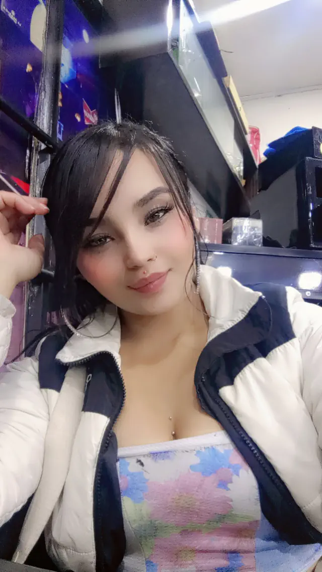 escort-media-4b33f423-c555-43d5-831b-047c35ff2ef6