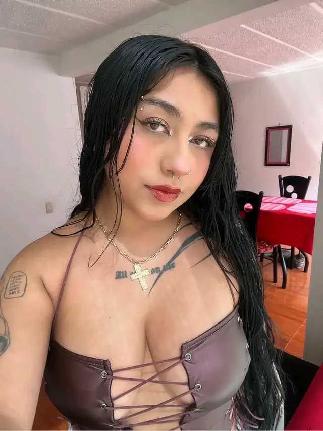 escort-media-4ba05d23-1e2f-4b08-b8ce-1ad44e2215db