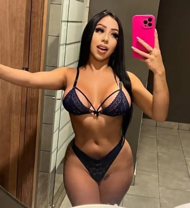 escort-media-4bad8402-818c-4dbf-ae24-a4d647a74575