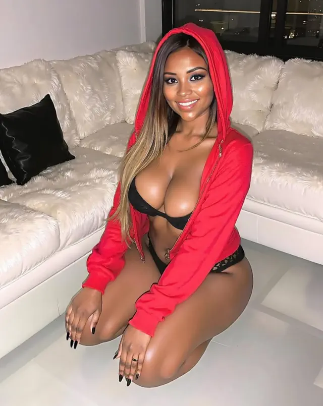 escort-media-4bcc08b2-5ccf-4e9c-bce9-43fcd014453b