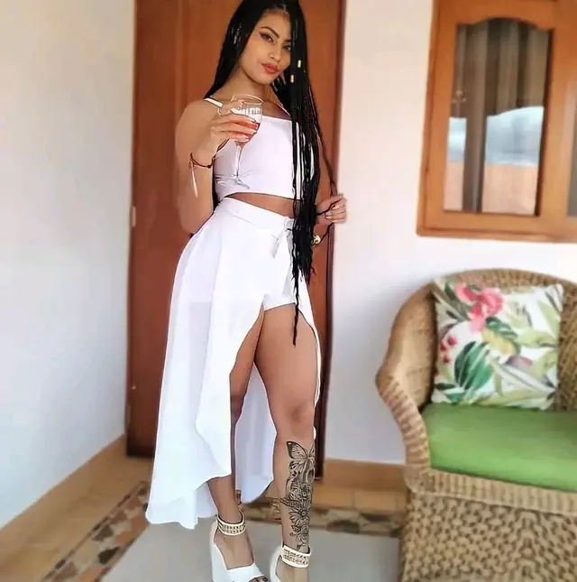 escort-media-4c099caa-7de6-4f81-b0a1-ac145ffe9c95