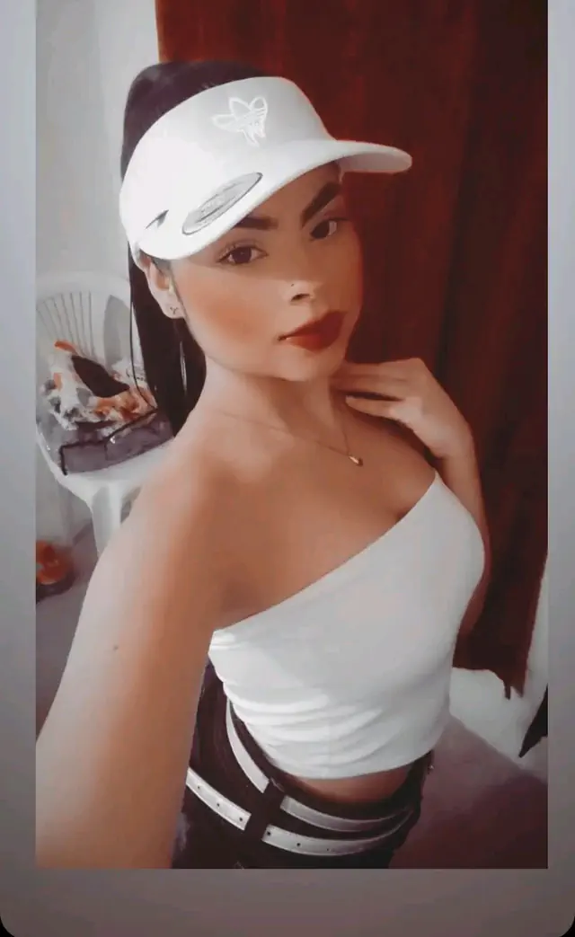 escort-media-4c817db7-d02b-46e7-ae69-0fe9413cb9c0