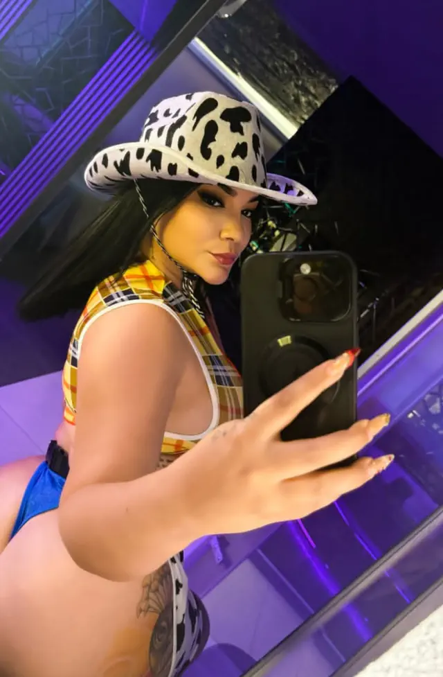 escort-media-4d3a797d-ca6c-406c-9434-f105b4d65ee8