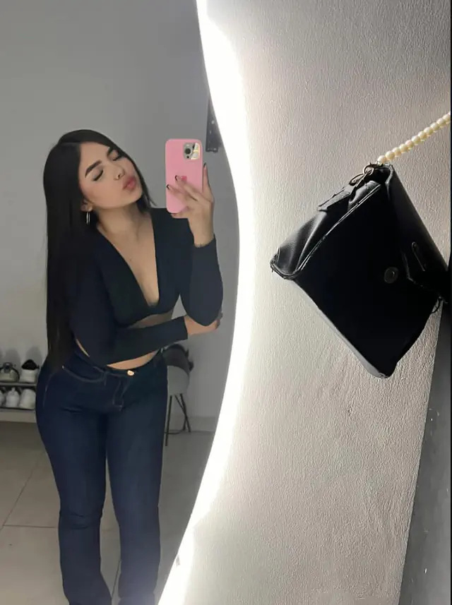 escort-media-4d9467d6-7d97-489e-88a5-6d3fed907ef5
