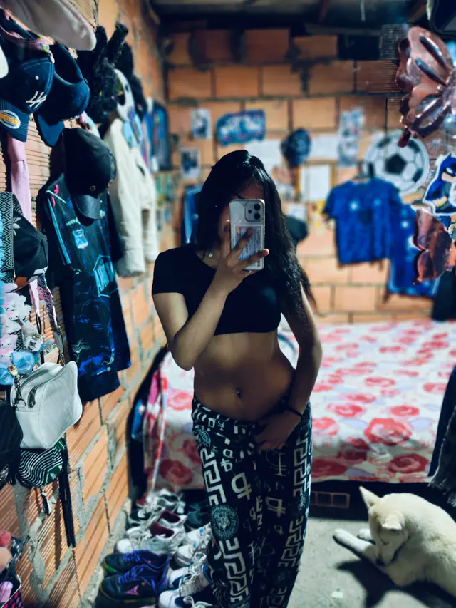 escort-media-4e1b5fb0-e0fd-41ca-b0d0-740181e3fba0